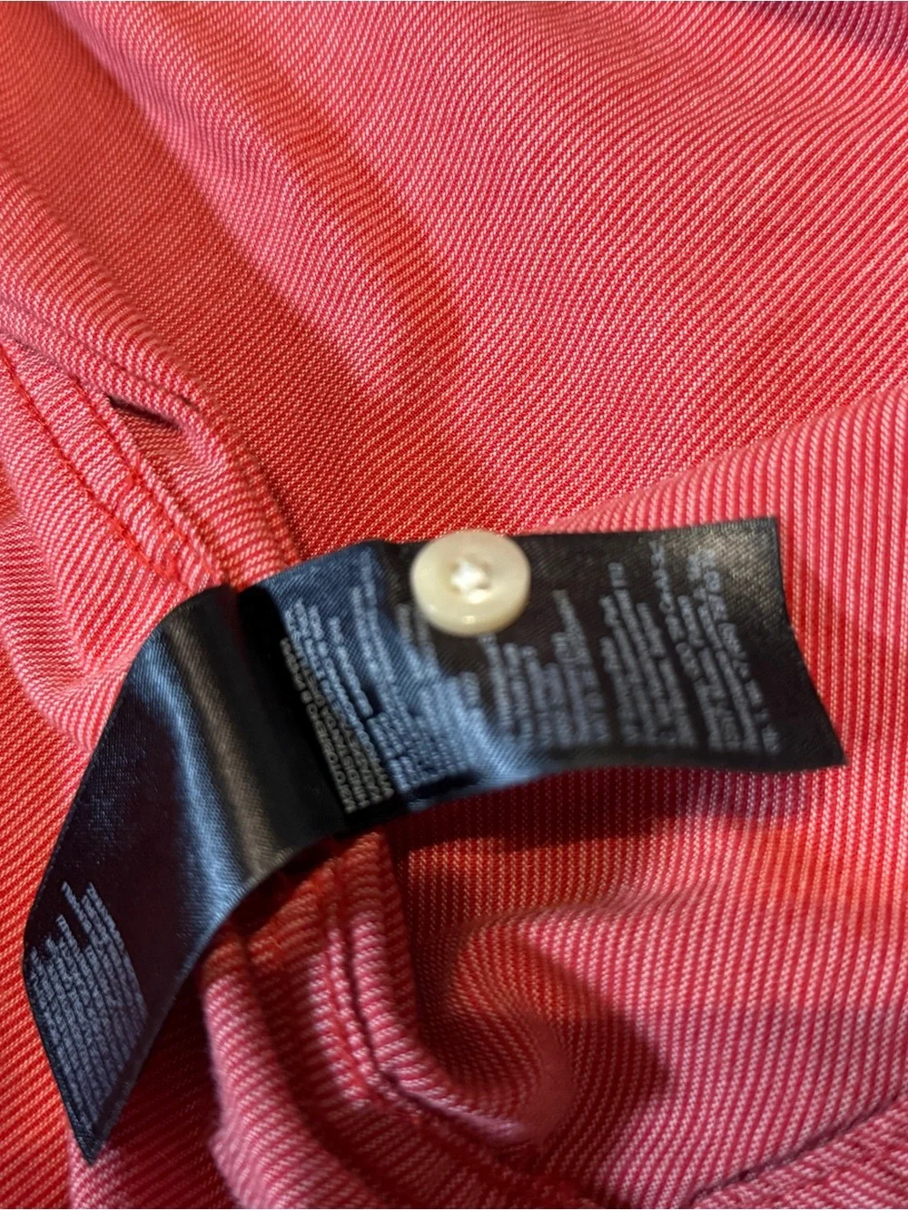 The North Face Men’s Size L Coral Red Short Sleeve Button Up Shirt